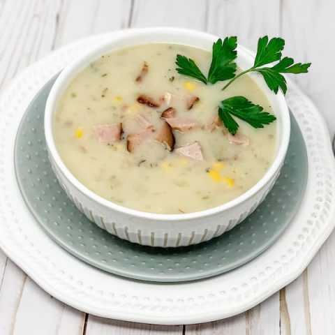 Using leftover ham bones to make healthy soup